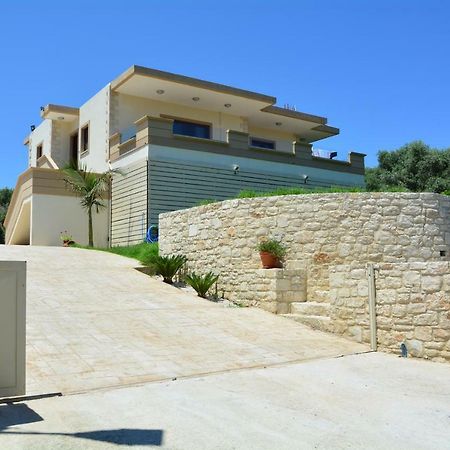 Villa Ikaros Kalamítsion Amigdhálion Exterior foto